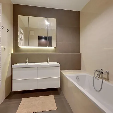 Nadmorski Leniwiec By Grand Apartament